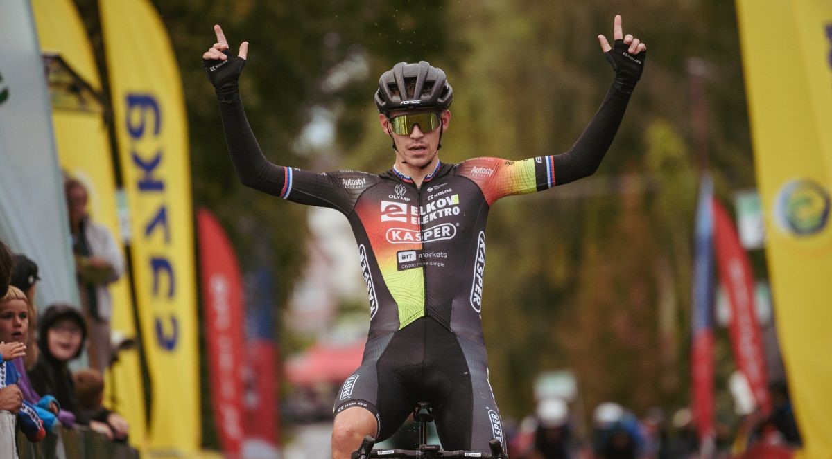 vítěz závodu Štoček.jpg